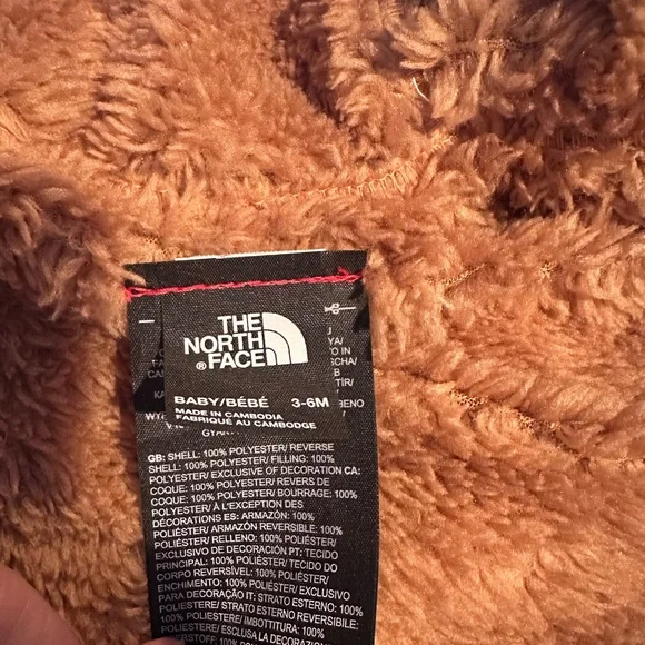 NWT Baby The North Face Reversible Mount Chimbo Geometric Winter Jacket 3-6 Mon - Picture 13 of 13